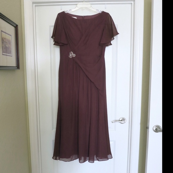 JJ's House Mother of the Bride Dress - Picture 1 of 16